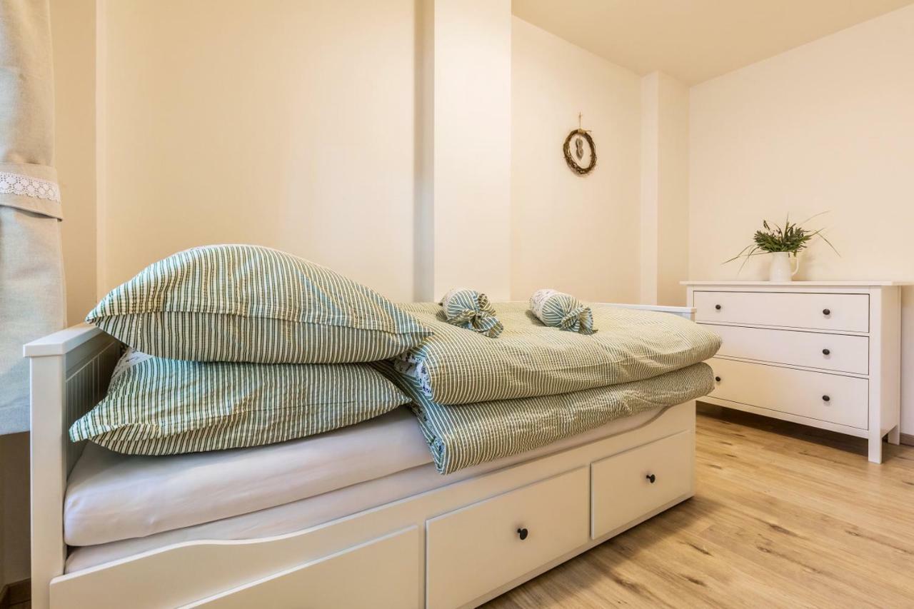 Ferienwohnung Vinarstvi Fiamoli Vracov Exterior foto